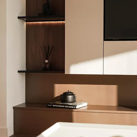 Zest Prive 크라구예바츠