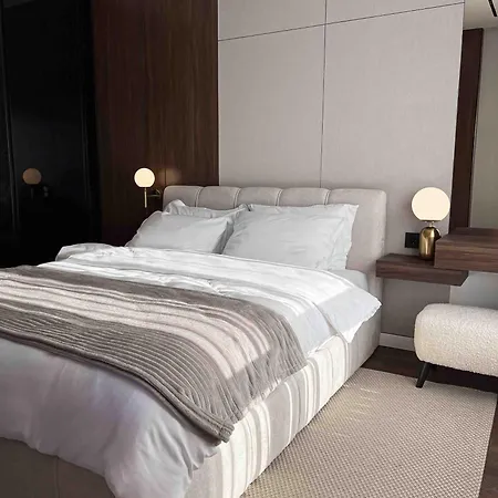 Zest Prive 크라구예바츠