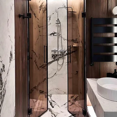 Zest Prive * 크라구예바츠